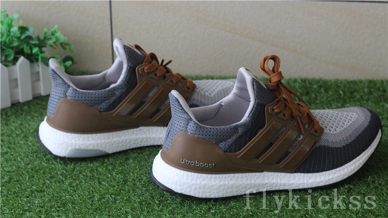 Adidas ultra boost Grey Khaki